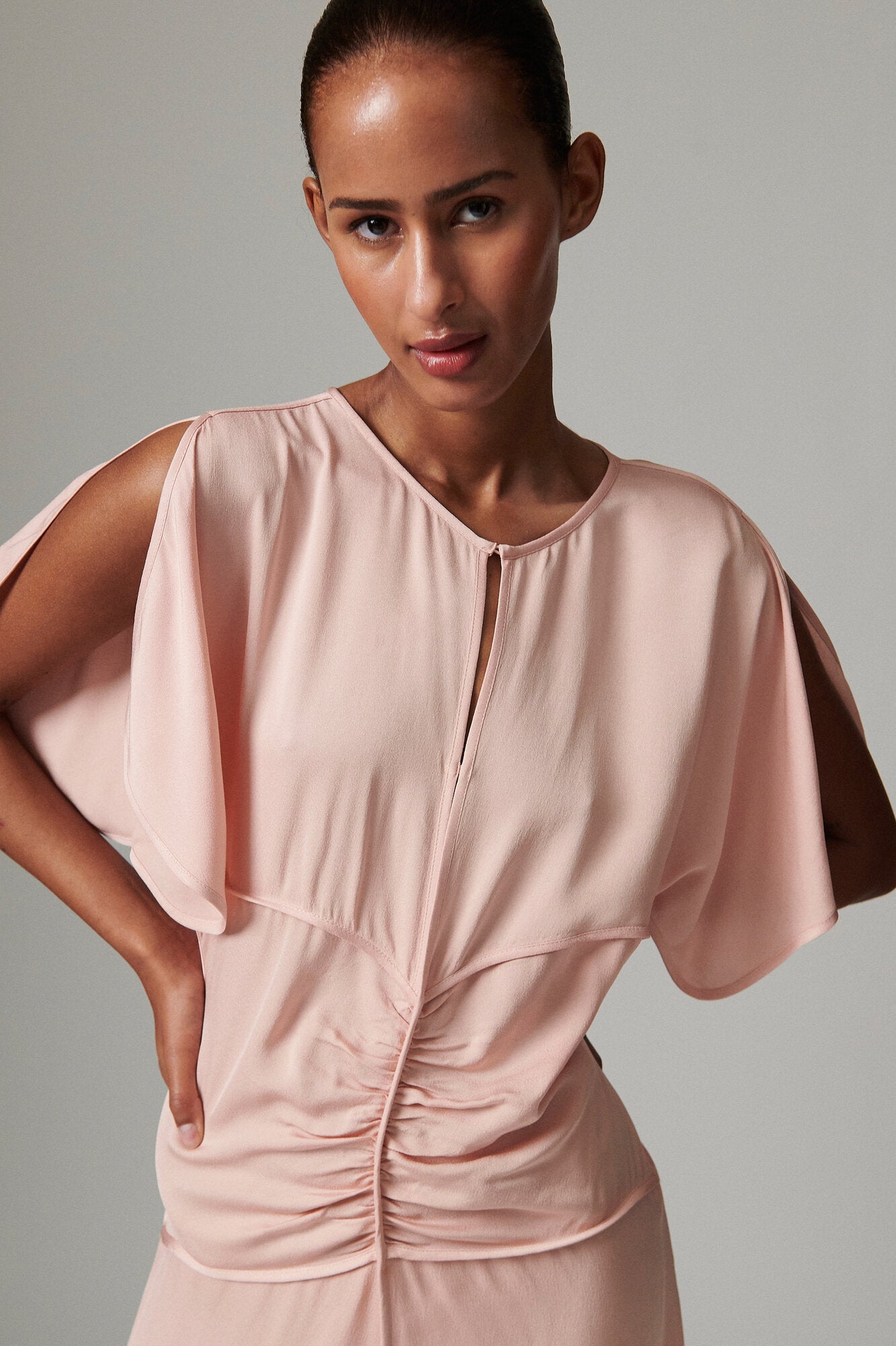 Gigi Matte Crepe kjole - Rose Smoke